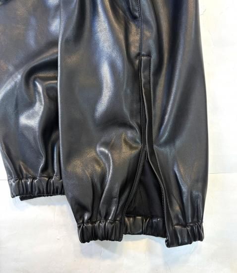 FARAH / Synthetic Leather Jogger Pants
