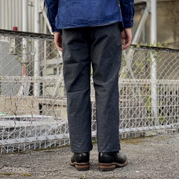 クッシュマン ブラックシャンブレートラウザー タイトストレート BLACK CHAMBRAY TROUSERS ワークパンツ 22097  CUSHMAN - セルロイド CELLULOID