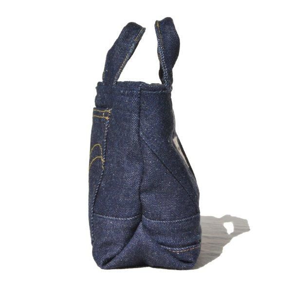 ［SALE］デニムリメイク☆ミニバケツ✨ 刺繍デニムバック No.647 デニムリメイク サイドポケット 丸いバック