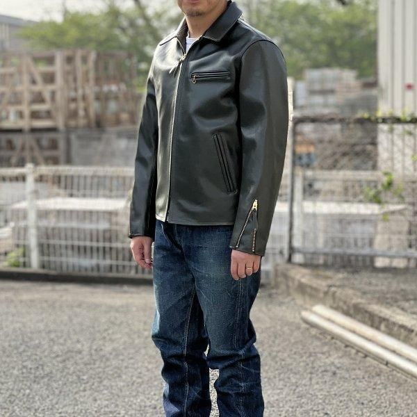新色追加]ワイツーレザー ヴィンテージホースライト シングル