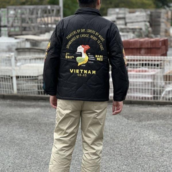 フェローズ 23W-PVJ1 キルティング スーベニアジャケット ベトジャン ミリタリー SOUVENIR JACKET PHERROWS 2023年秋冬新作 - セルロイド CELLULOID フェローズ 23W-PVJ1 キルティング スーベニアジャケット ベトジャン ミリタリー SOUVENIR JACKET PHERROWS 2023年秋冬新作 - セルロイド CELLULOID