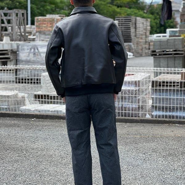 A2 レザージャケット　フライトジャケット　GENUINE LEATHER 馬革 A2フライトジャケット 本革ジャケット 革ジャン オイルワックス
