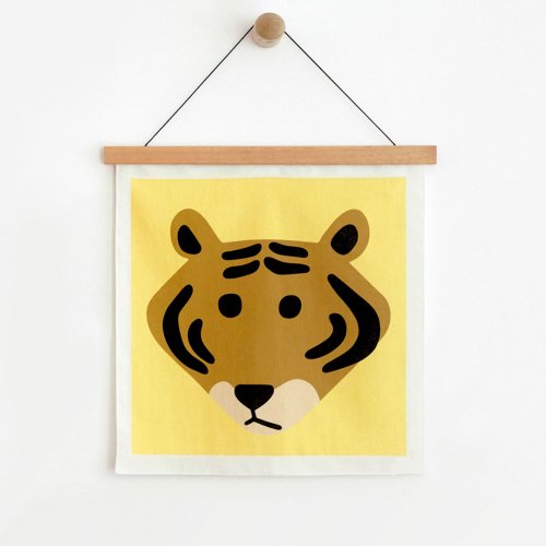 <img class='new_mark_img1' src='https://img.shop-pro.jp/img/new/icons50.gif' style='border:none;display:inline;margin:0px;padding:0px;width:auto;' />FABRIC POSTER（TIGER）| WARMGREY TAIL