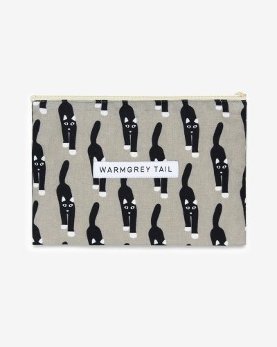 <img class='new_mark_img1' src='https://img.shop-pro.jp/img/new/icons41.gif' style='border:none;display:inline;margin:0px;padding:0px;width:auto;' />20OFFCAT COMING FLAT POUCH  | WARMGREY TAIL