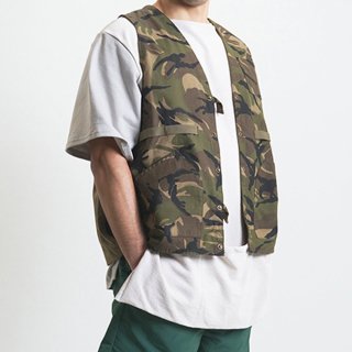 <img class='new_mark_img1' src='https://img.shop-pro.jp/img/new/icons1.gif' style='border:none;display:inline;margin:0px;padding:0px;width:auto;' />HUNTING VEST APRON