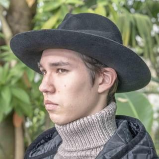 <img class='new_mark_img1' src='https://img.shop-pro.jp/img/new/icons1.gif' style='border:none;display:inline;margin:0px;padding:0px;width:auto;' />WOOL CRASH HAT