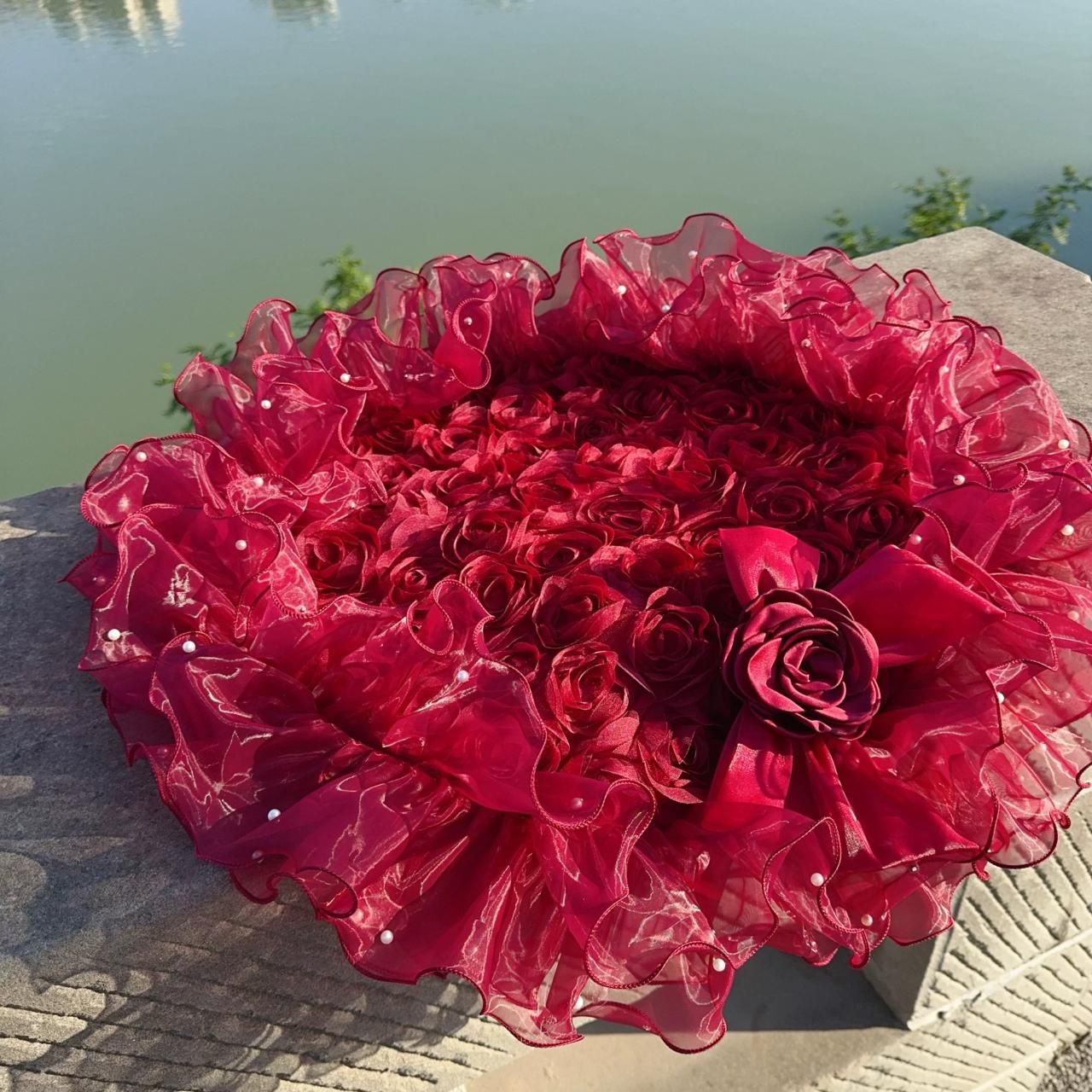 予約】バーガンディーローズカフェマット＜S/M＞ - 可愛いペットウェア