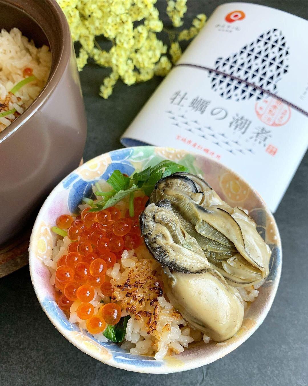 牡蠣の潮煮といくらの土鍋ご飯(炊き込みご飯)の画像です。