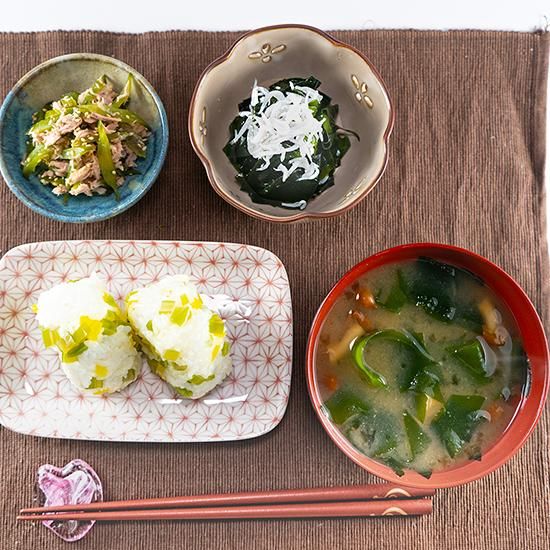 季節限定のブランドわかめ】塩蔵「春告げわかめ」|日高見市場 季節限定のブランドわかめ】塩蔵「春告げわかめ」|日高見市場
