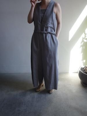 TENNE HANDCRAFTED MODERN - V NECK ALL IN ONE / GREY - I SEE ALL TENNE HANDCRAFTED MODERN - V NECK ALL IN ONE / GREY - I SEE ALL
