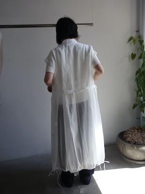 TENNE HANDCRAFTED MODERN - ORGANZA LONG VEST / WHITE - I SEE ALL TENNE HANDCRAFTED MODERN - ORGANZA LONG VEST / WHITE - I SEE ALL