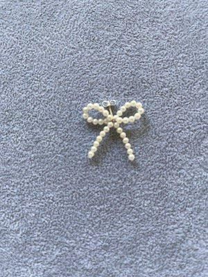 Saskia Diez(サスキアディッツ)】 PEARL BOW EARSTUD（ピアス
