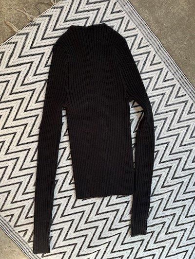 GIUGIU - NONNA PEARL CARDIGAN / ONYX - I SEE ALL