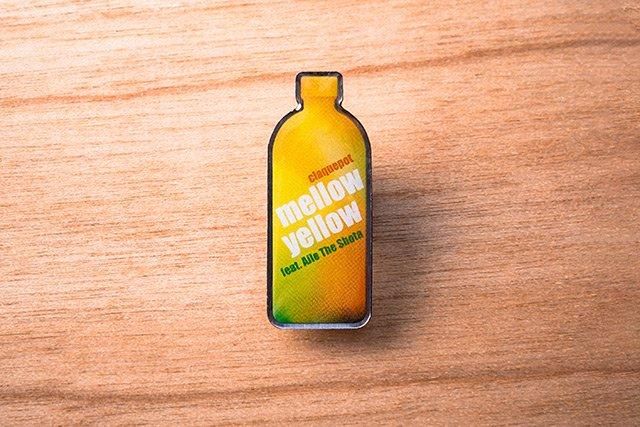Pin Badge mellow yellow - クラックポット｜claquepot official shop