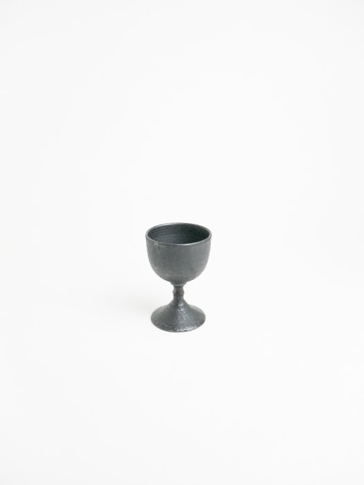 small black goblets / Saeam Kwon