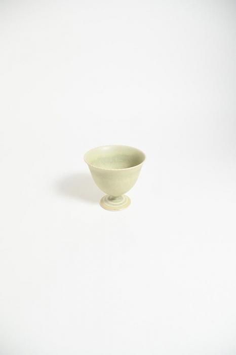 尾形アツシ 縁刷毛目 酒器 片口 ぐい呑み 尾形アツシ 縁刷毛目 酒器 片口 ぐい呑み