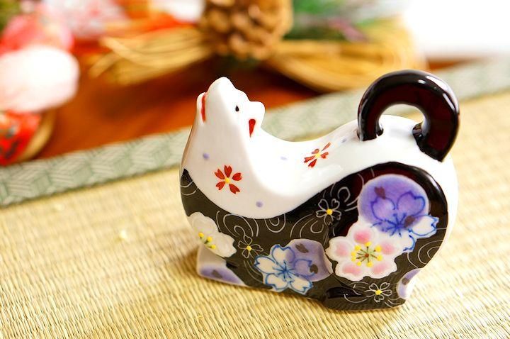 虚空蔵窯】【戌年の縁起干支置き物】 伏せ戌 夢宵桜