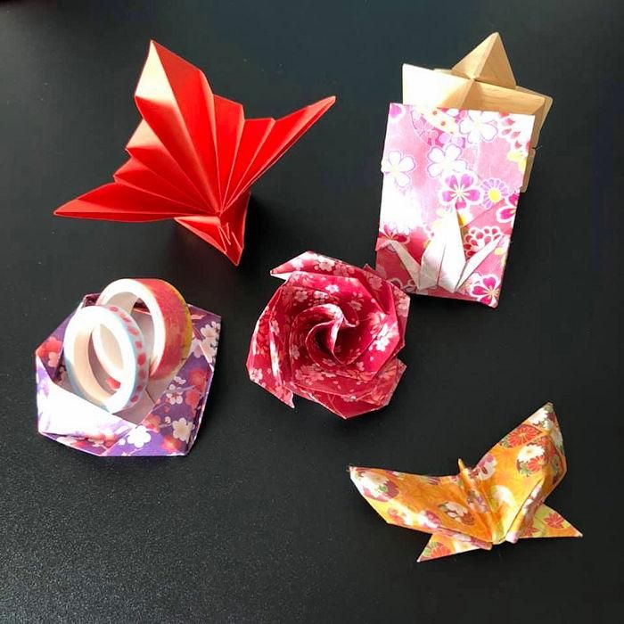 和紙工芸品 Kimono美 和紙千代紙 華 100枚入り 豪華桐箱入り 花楽堂 Karakudo