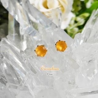 カーネリアン・ピアス　４mm