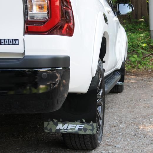 TOYOTA ハイラックスGUN125用 マッドフラップ | MFF【MudFlap TOYOTA ハイラックスGUN125用 マッドフラップ | MFF【MudFlap