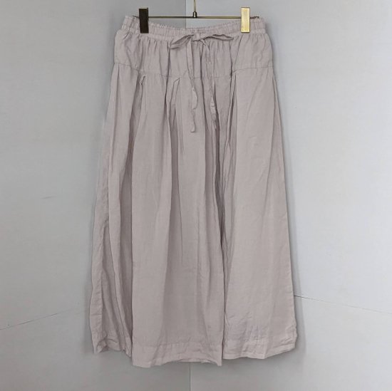 <img class='new_mark_img1' src='https://img.shop-pro.jp/img/new/icons11.gif' style='border:none;display:inline;margin:0px;padding:0px;width:auto;' />Gauze#  PLEATED SKIRT