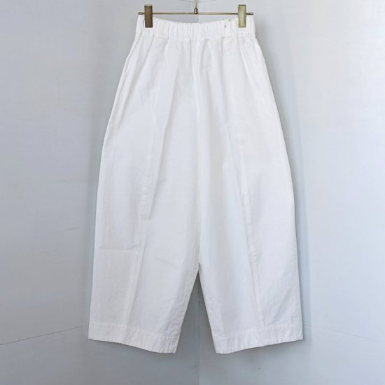 <img class='new_mark_img1' src='https://img.shop-pro.jp/img/new/icons11.gif' style='border:none;display:inline;margin:0px;padding:0px;width:auto;' />miho umezawa  COTTON LINEN CANVAS cocoon wide pants