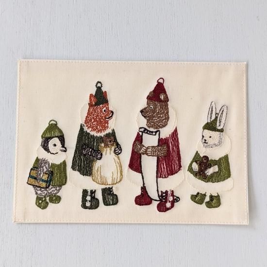 <img class='new_mark_img1' src='https://img.shop-pro.jp/img/new/icons47.gif' style='border:none;display:inline;margin:0px;padding:0px;width:auto;' />CORAL&TUSK  Cards North Pole Pals