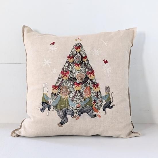 <img class='new_mark_img1' src='https://img.shop-pro.jp/img/new/icons47.gif' style='border:none;display:inline;margin:0px;padding:0px;width:auto;' />CORAL&TUSK  Rocking Christmas Tree Pocket Pillows