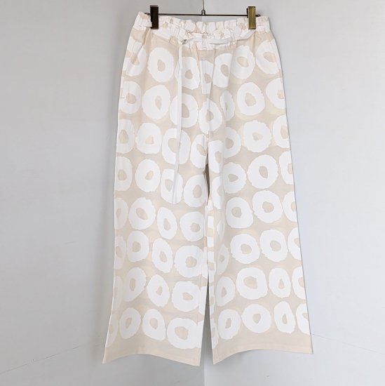 <img class='new_mark_img1' src='https://img.shop-pro.jp/img/new/icons11.gif' style='border:none;display:inline;margin:0px;padding:0px;width:auto;' />how to live  Sheeting Donut Print String Pants