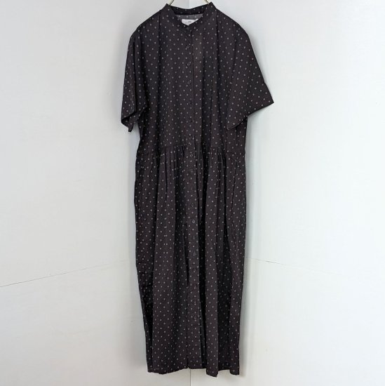 <img class='new_mark_img1' src='https://img.shop-pro.jp/img/new/icons11.gif' style='border:none;display:inline;margin:0px;padding:0px;width:auto;' />SOIL  COTTON VOILE DOT PRINT BANDED COLLAR DRESS