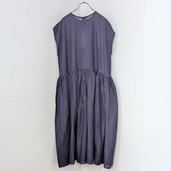 <img class='new_mark_img1' src='https://img.shop-pro.jp/img/new/icons11.gif' style='border:none;display:inline;margin:0px;padding:0px;width:auto;' />maison de soil  HANDWOVEN SILK/COTTON MICRO CHECK FRENCH/SL BACK OPENING DRESS
