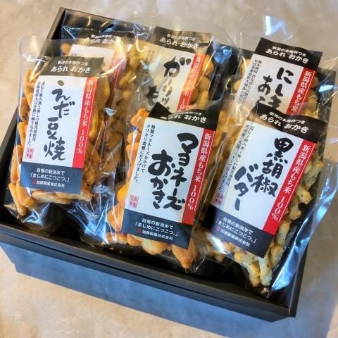 米菓 加藤製菓 新潟米あられおかき 食べくらべセット 地酒家 五十嵐酒店 長岡市 新潟県の日本酒 全国発送 通販承ります
