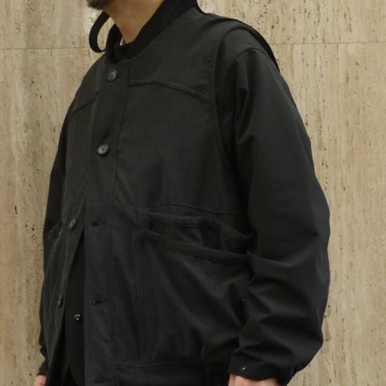 SASSAFRA Overgrown Hiker Vest | ブラック - Hughes' DEN