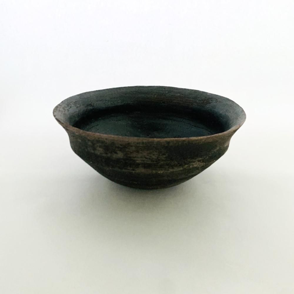 石原稔久黒鉢 - OBG eu. 石原稔久黒鉢 - OBG eu.