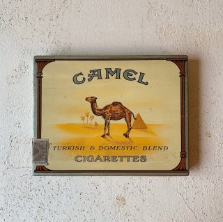 CAMEL cigarettes case<img class='new_mark_img2' src='https://img.shop-pro.jp/img/new/icons47.gif' style='border:none;display:inline;margin:0px;padding:0px;width:auto;' />