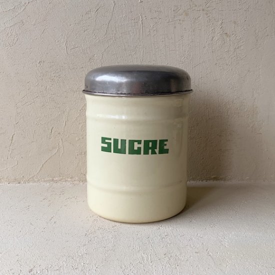 Antique canister.a<img class='new_mark_img2' src='https://img.shop-pro.jp/img/new/icons47.gif' style='border:none;display:inline;margin:0px;padding:0px;width:auto;' />
