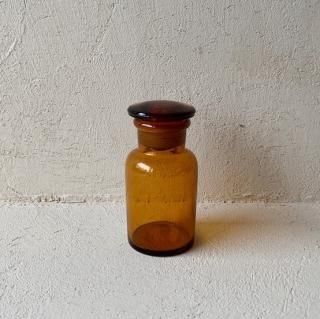 Vintage medicine bottle.j<img class='new_mark_img2' src='https://img.shop-pro.jp/img/new/icons47.gif' style='border:none;display:inline;margin:0px;padding:0px;width:auto;' />