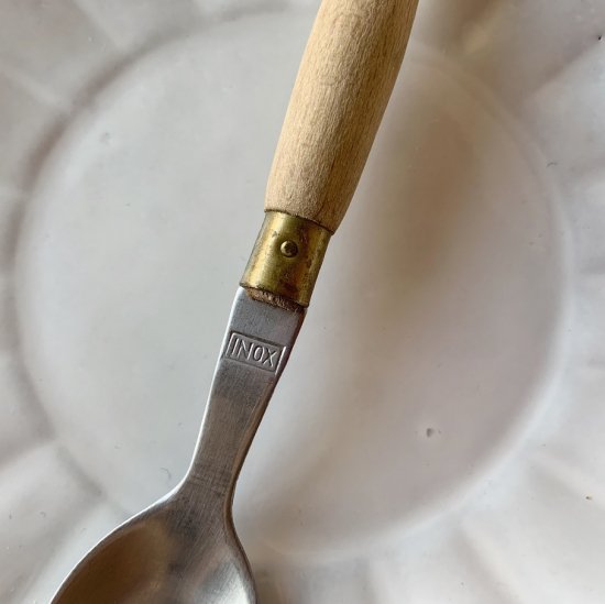 Wood handle spoon.a<img class='new_mark_img2' src='https://img.shop-pro.jp/img/new/icons47.gif' style='border:none;display:inline;margin:0px;padding:0px;width:auto;' />