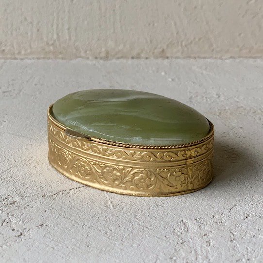 Antique jewelry case.d<img class='new_mark_img2' src='https://img.shop-pro.jp/img/new/icons47.gif' style='border:none;display:inline;margin:0px;padding:0px;width:auto;' />