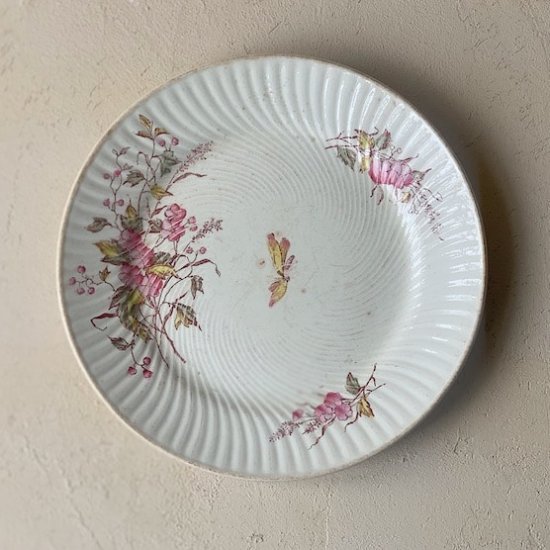 Antique dessert plate<img class='new_mark_img2' src='https://img.shop-pro.jp/img/new/icons47.gif' style='border:none;display:inline;margin:0px;padding:0px;width:auto;' />