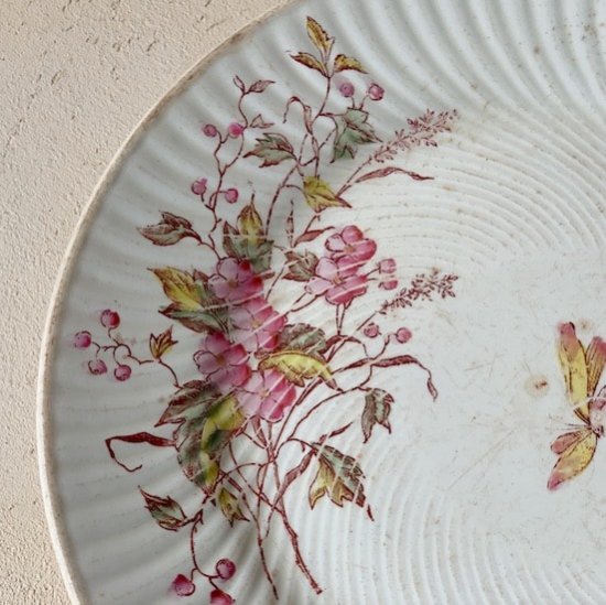 Antique dessert plate<img class='new_mark_img2' src='https://img.shop-pro.jp/img/new/icons47.gif' style='border:none;display:inline;margin:0px;padding:0px;width:auto;' />