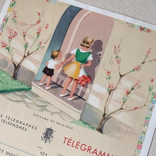 Vintage telegram paper<img class='new_mark_img2' src='https://img.shop-pro.jp/img/new/icons47.gif' style='border:none;display:inline;margin:0px;padding:0px;width:auto;' />