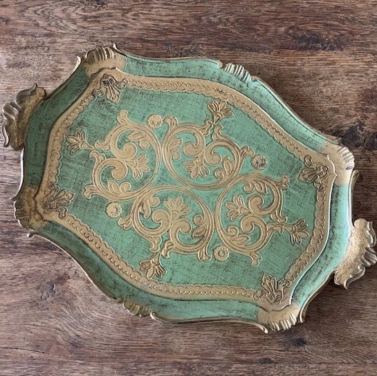 Antique wood tray.c<img class='new_mark_img2' src='https://img.shop-pro.jp/img/new/icons47.gif' style='border:none;display:inline;margin:0px;padding:0px;width:auto;' />