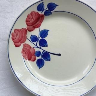 Antique flower plate.d<img class='new_mark_img2' src='https://img.shop-pro.jp/img/new/icons47.gif' style='border:none;display:inline;margin:0px;padding:0px;width:auto;' />