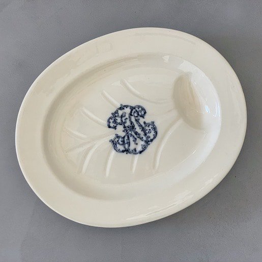 ROYAL CAULDON oval plate<img class='new_mark_img2' src='https://img.shop-pro.jp/img/new/icons47.gif' style='border:none;display:inline;margin:0px;padding:0px;width:auto;' />