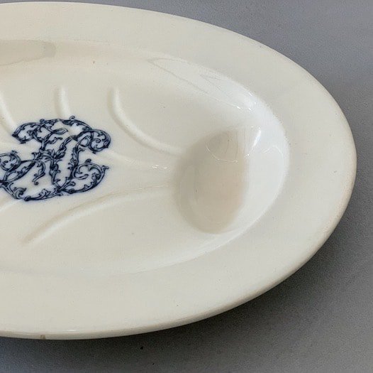 ROYAL CAULDON oval plate<img class='new_mark_img2' src='https://img.shop-pro.jp/img/new/icons47.gif' style='border:none;display:inline;margin:0px;padding:0px;width:auto;' />