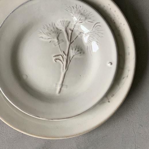 Yarnnakarn Dried flower plate M