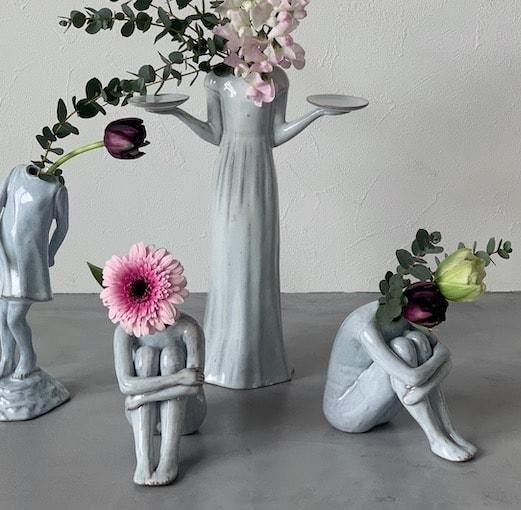 Kuki S. 花瓶と花の日本画 Kuki S. 花瓶と花の日本画
