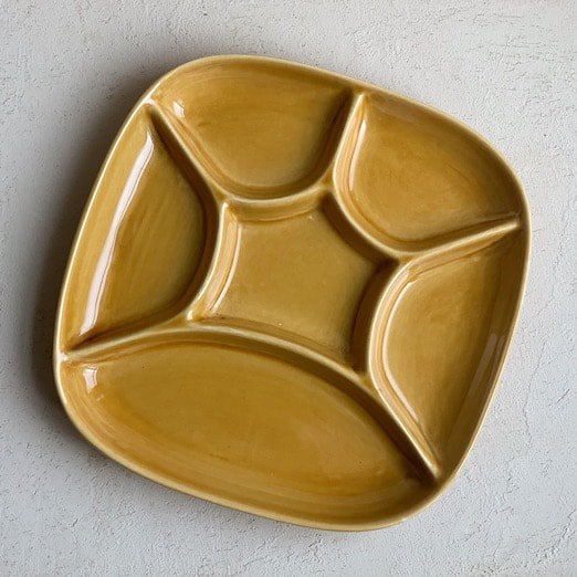 Vintage fondue plate.b