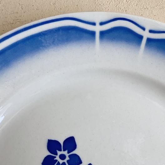 Badonviller antique plate<img class='new_mark_img2' src='https://img.shop-pro.jp/img/new/icons47.gif' style='border:none;display:inline;margin:0px;padding:0px;width:auto;' />